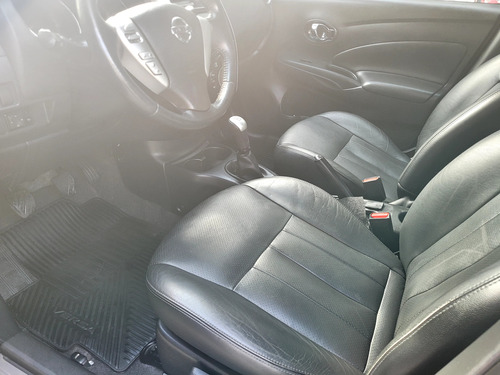 Nissan Versa Nissan Versa 1.6 16V SL FlexStart (Flex)