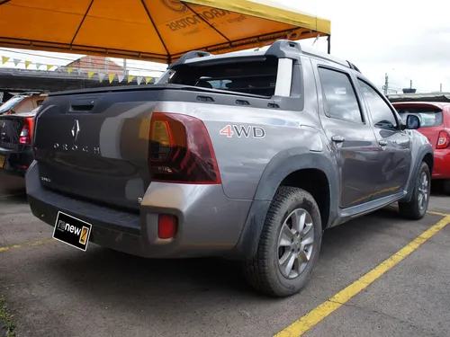 Renault Duster Oroch 2.0 Intens 4X4