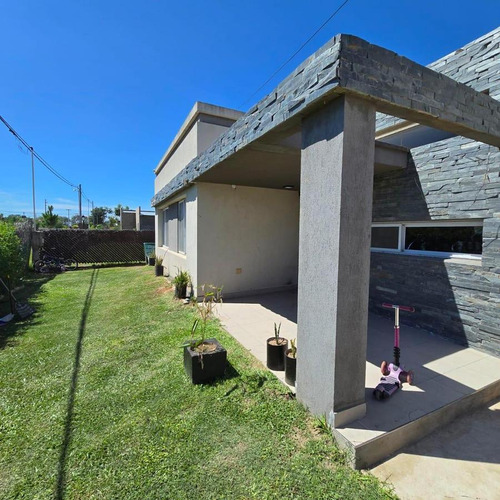 Hermosa Casa, Ruta 1 Km 11 / Casa Apta Crédito ¡no Pierdas Esta Oportunidad!