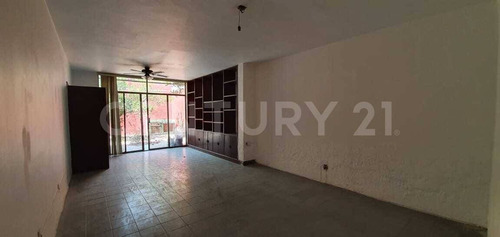 Imagen 6 de 20 de Casa En Venta Ideal Para Inversión En Vallarta Poniente, Guadalajara.