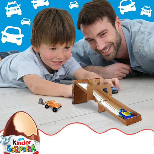 Imagen 2 de 8 de Huevo Kinder Sorpresa Para Niño Chocolate - Caja X12 Unid