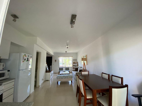 Venta Dúplex 2 Ambientes Cochera Parrilla Jardin
