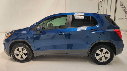 Imagen 8 de 15 de Chevrolet Trax 2019 1.8 Ls Mt
