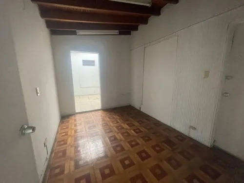 Local En Arriendo Ubicado En Medellín Sector Laureles (27401).