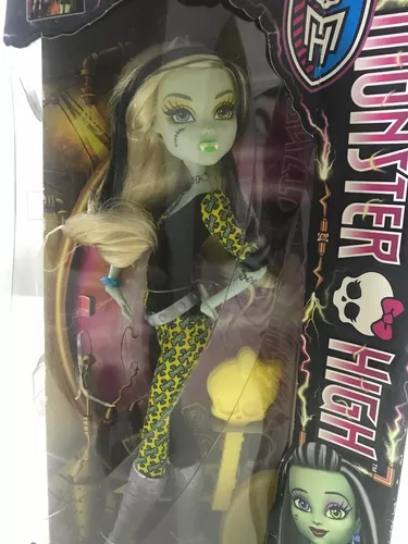 Boneca Monster High Freaky Fusion Frankie Stein Mattel com o