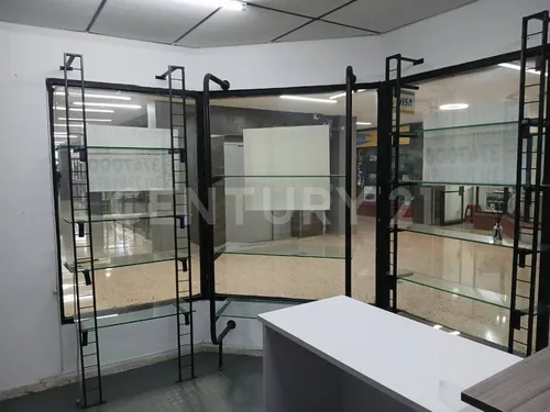 Local En Venta En Centro Comercial Pasarela