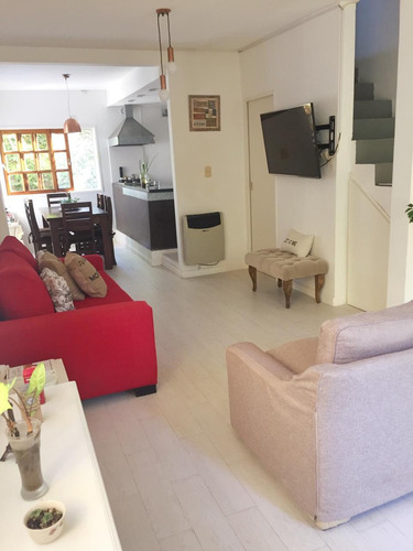 Imagen 3 de 22 de Vivienda Tipo Dúplex En Complejo Cerrado- Retasado