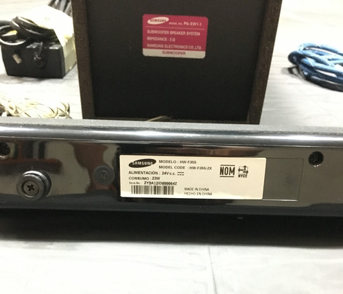 Barra De Sonido Con Subwoofer Samsung Hw-f355 120w (Usado)