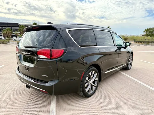 Chrysler Pacifica 3.7 3.6 At