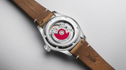 Reloj pulsera Oris OR75477794063SP con correa de cuero color marrón oscuro - fondo gris - bisel plateado