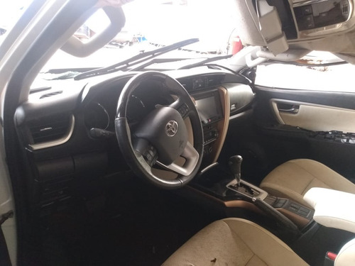 Sucata Toyota Hilux Sw4 2.8 Diesel 2019 Diamond