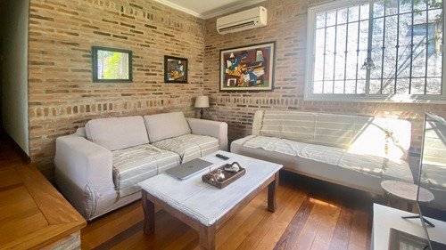 Imagen 1 de 8 de Casa En Venta En Parque Miramar 3 Dormitorios