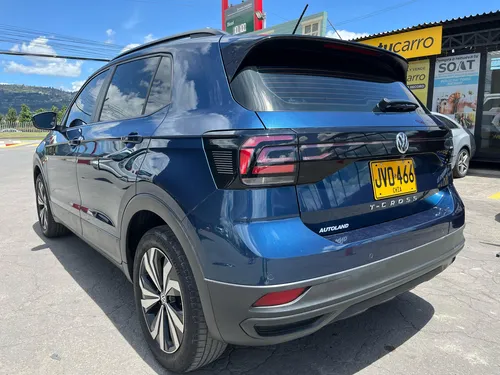Volkswagen T-Cross Trendline 1.6cc AT AA 4X2