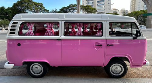 Volkswagen Kombi 1.4 Standard Total Flex 3p
