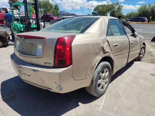 Horquilla Trasera Izquierda Cadillac Cts 3.6 03-07 Original (Usado)