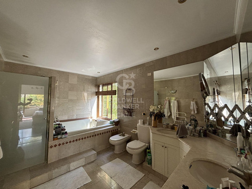 Exclusiva Casa En Venta En Las Pataguas, Lo Barnechea