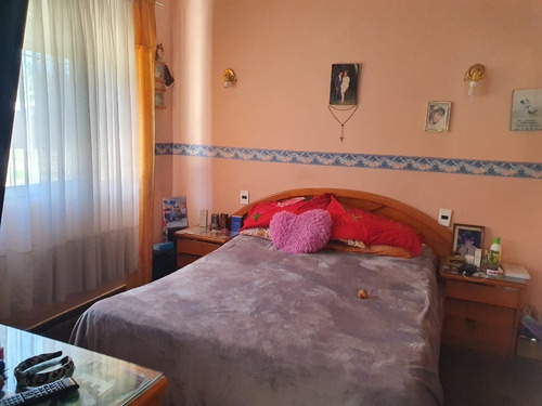 Imagen 11 de 13 de Inmobiliaria Rias Altas Vende Hermoso Dúplex De 3 Dormitorios Con 2 Cocheras