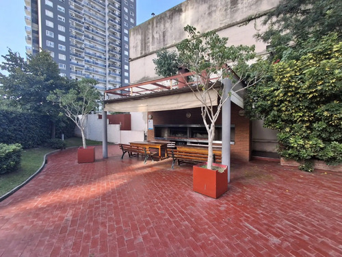 Departamento En Altos Porteños. Excelente Estado