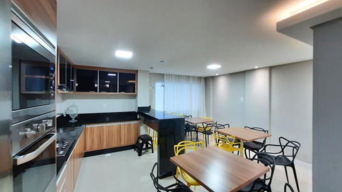 Imagem 7 de 15 de Apartamento - Padrão, Para Venda Em Joinville/sc - V606