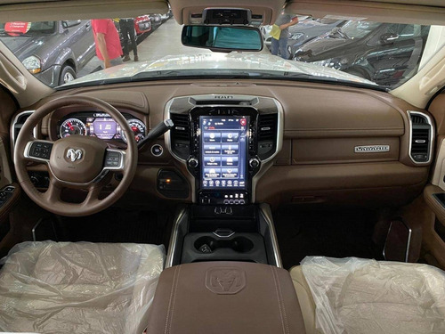 Imagem 7 de 14 de Dodge Ram 6.7 2500 Laramie 4x4 Cd I6 Turbo Diesel 21/21 Z/km