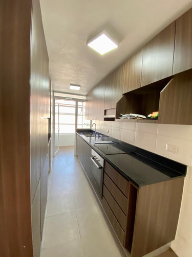 Vendo Depto. En Primera Linea Con Increíble Vista Al Mar