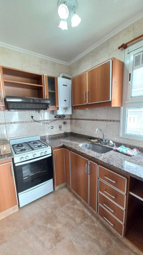 Venta. Departamento 2 Ambientes Al Frente