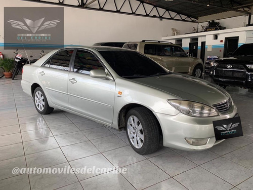 Toyota Camry Automatico