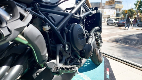 Imagen 17 de 18 de Benelli 752s 0km