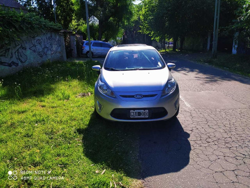 Ford Fiesta Kinetic Design 1.6 Design 120cv Titanium 2013