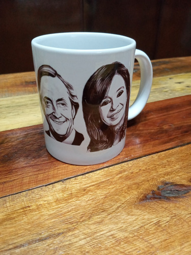 Imagen 3 de 3 de Tazas Peronistas Cristina Nestor Kirchner Evita Peron