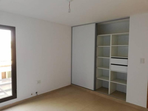 Imagen 10 de 13 de Venta - Villa Allende - Dos Dormitorios