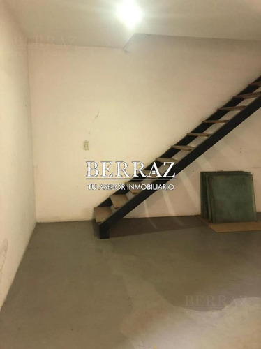 Imagen 19 de 21 de Local Venta Pilar