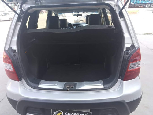 Imagem 12 de 15 de Nissan Livina X-gear 2012 1.8 Sl Flex Aut. 5p