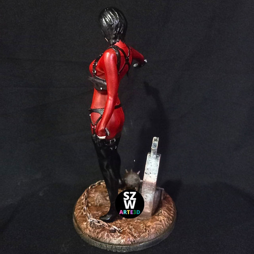 Estatua Ada Wong - Resident Evil 4 - 25cm