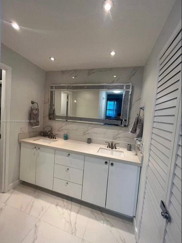 Departamento Moderno En Hollywood Beach