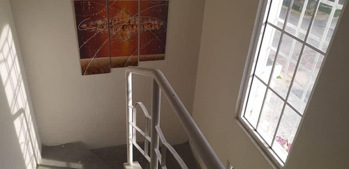 Imagen 4 de 10 de Casa En Venta Villa Cerrada Maracaibo Para Inversion