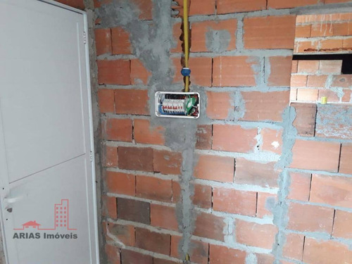 Sobrado Com 2 Dormitórios À Venda, 156 M² Por R$ 320.000 - Parque Residencial Itapeti - Mogi Das Cruzes/sp - So0035
