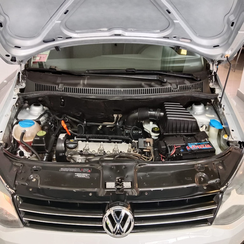 Volkswagen Suran 1.6 Trendline 11b