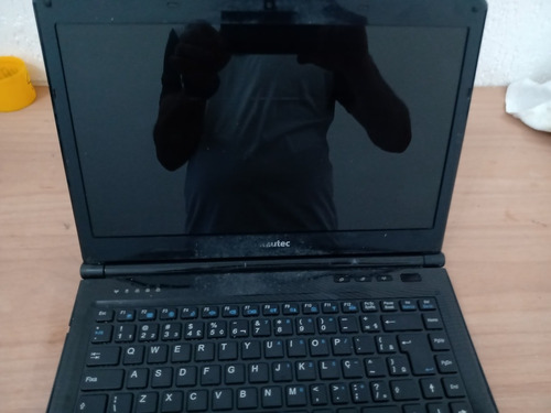 Imagem 3 de 5 de Notebook Itautec A7520 Para Aproveitar Peças