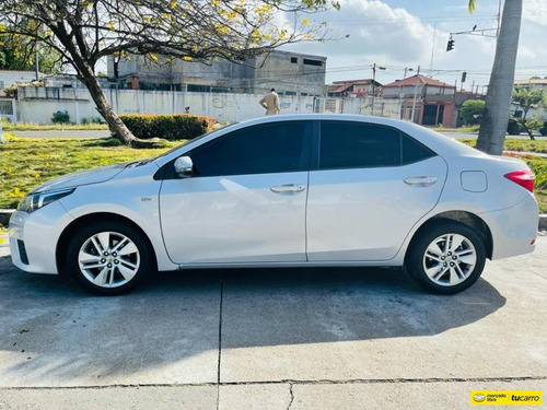 Toyota Corolla Xei - Automática