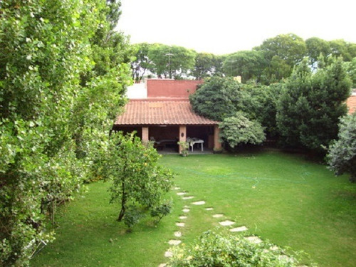 Venta De Hermosa Casa