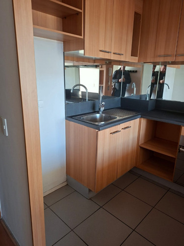 2 Dorm 1 Baño Cerca De Metro Simón Bolívar