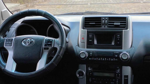 Imagen 3 de 8 de Toyota Land Cruiser Prado Land Cruiser Prado