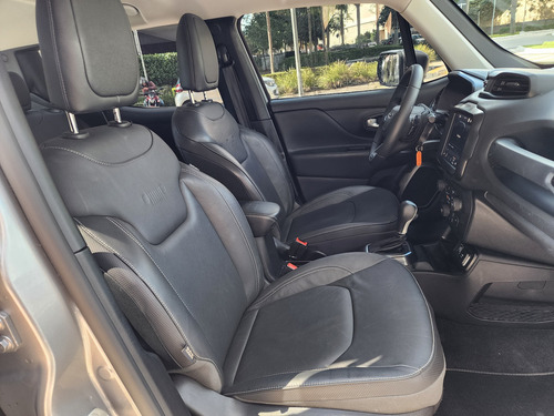 Jeep Renegade RENEGADE LONG. T270 1.3 TB 4X2 FLEX AUT.