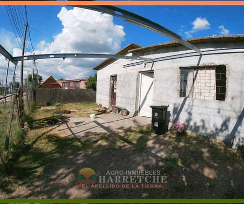 Venta De Casa 2 Dormitorios En Las Piedras, Canelones