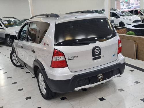 Imagem 11 de 18 de Nissan Livina Livina X-gear 1.6 Flex 4p Manual 2010