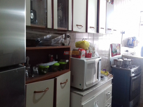 Casa Terrea No Bairro Vila Sacadura Cabral Em Santo Andre Com 02 Dormitorios - V-29359