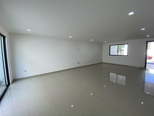Imagen 2 de 13 de Casa En Venta En Lomas De Angelópolis San Andrés Cholula Puebla