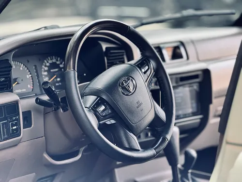 Toyota Burbuja | Automática Blindaje 2+ Personalizada