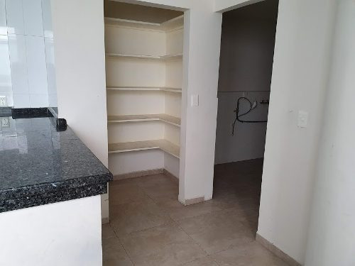 Imagen 7 de 14 de Oficinas En Renta En Jacarandas,1 O 2 Pisos